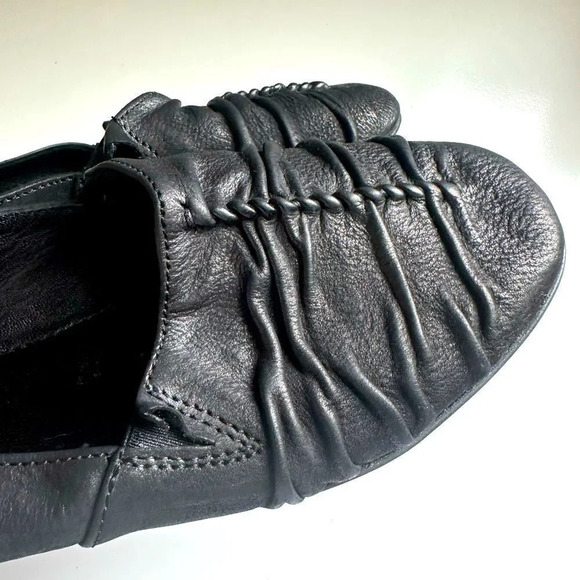Sundance Vivianne Leather Ballet Flats - Picture 3 of 6